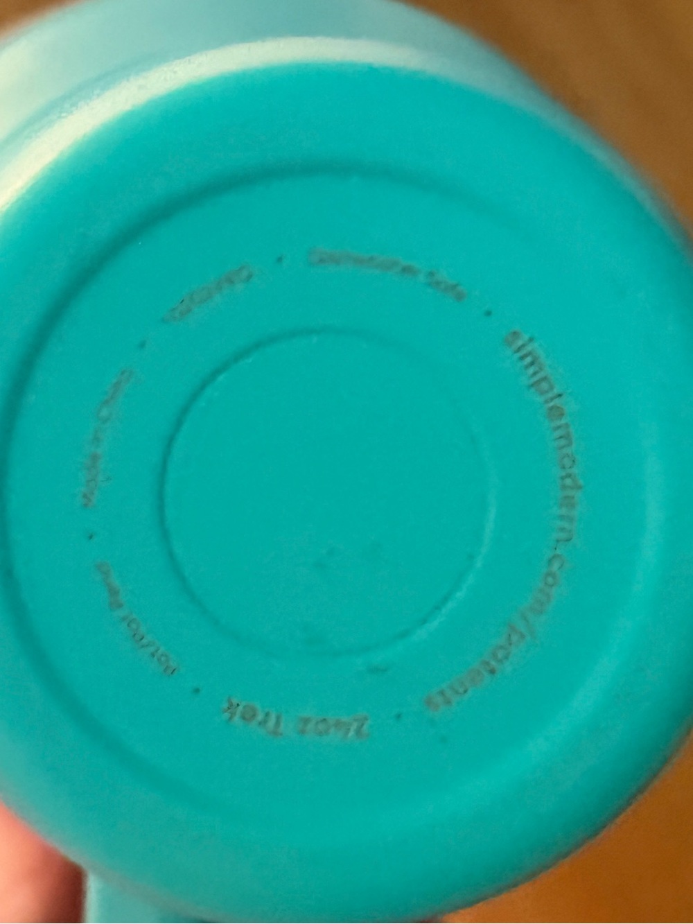 Simple Modern tie-dye teal and white “the trek” 24oz tumbler - Picture 6 of 7